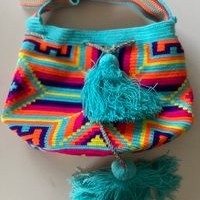 Bolso artesanal colorido image