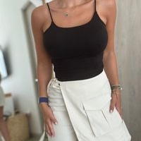 Blusa Spaguetti negra image