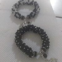 Pulseras de cuentas elegantes image