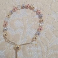 Pulsera elegante de cuentas metálicas image