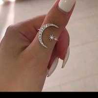 Anillo de aleación de zinc con luna y estrella image