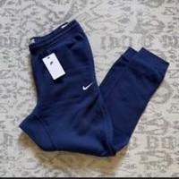 Pantalones deportivos Nike azul marino image