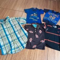 Lote de Camisetas y Camisa para Niño image