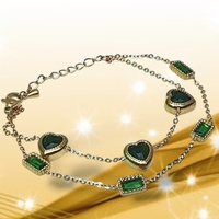 Pulsera elegante con esmeraldas image