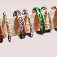 Anillos de Colores Elegantes image