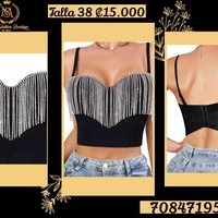 Top negro con flecos brillantes image
