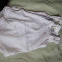 Body de bebé blanco cómodo image