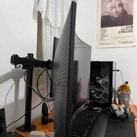 Monitor Curvo de Alta Definición image