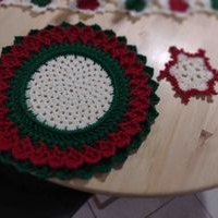 Set de Tapetes Navideños de Crochet image