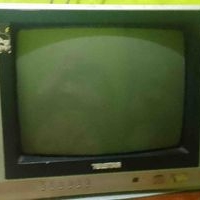 Televisor retro clásico image