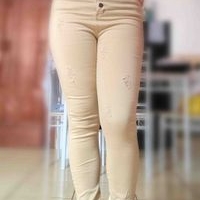 Pantalón Beige image