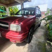 Chevrolet Tracker 2000 Manual image