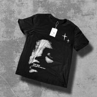 Camiseta Negra Estampada image