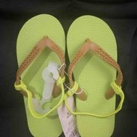 Sandalias Verdes . TaLLA 28/29. image