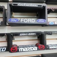 Portaplacas de Autos Personalizados image