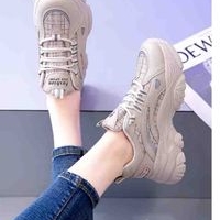 Zapatillas deportivas modernas talla 36 image