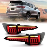 Luces LED traseras modernas image