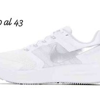 Zapatillas deportivas blancas image