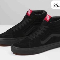 Zapatillas negras clásicas image