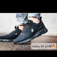 Zapatillas deportivas modernas image