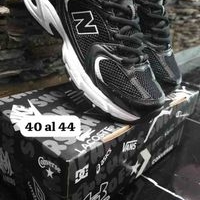 Zapatillas deportivas negras image