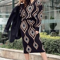 Conjunto negro con blanco image