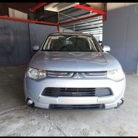 MITSUBISHI OUTLANDER 2014 image