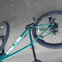 Bicicleta de montaña resistente image