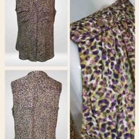 Blusa sin mangas estampada image