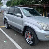SUV Toyota Land Cruiser Prado VX image