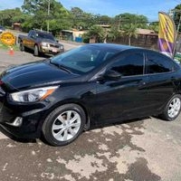 Sedán Hyundai Elantra image