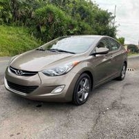 Sedán Hyundai Elantra image