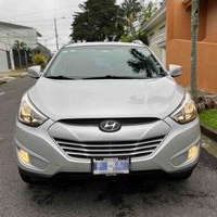 SUV Hyundai Tucson image