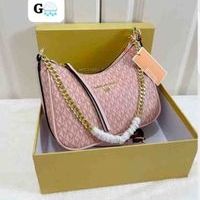 Bolso elegante rosa image
