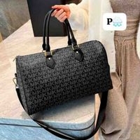 Bolso de mano elegante image