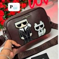 Bolso Karl Lagerfeld elegante image
