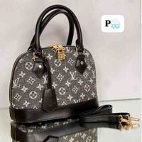 Bolso elegante de diseño image