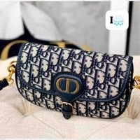 Bolso elegante de diseñador image