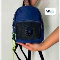 Mochila compacta impermeable image