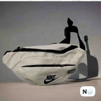 Riñonera Deportiva Blanca image