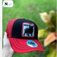 Gorra con Diseño de Toro image