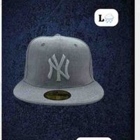 Gorra deportiva cerrada image