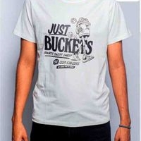 Camiseta Just Buckets image
