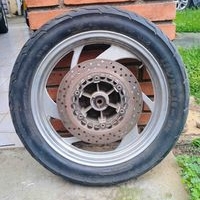 Llanta de motocicleta con disco image