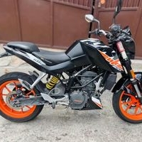 Motocicleta KTM 200 image