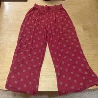 Pantalón holgado de lunares image