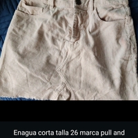 Enagua corta Pull and Bear image