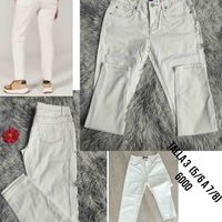 Jeans Blancos Modernos image