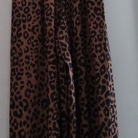 Pantalón estampado animal print image