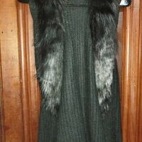 Cardigan de punto con cuello de piel sintética image